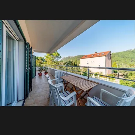 דירה Koko's סטון