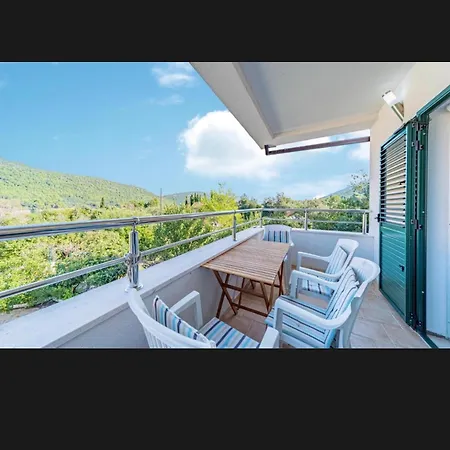 Koko's Appartement Ston